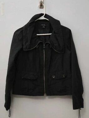 Women's Black Zip Jacket with Big Collar